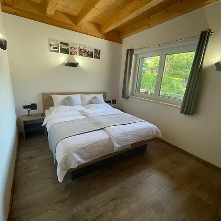 Montis Apartman See