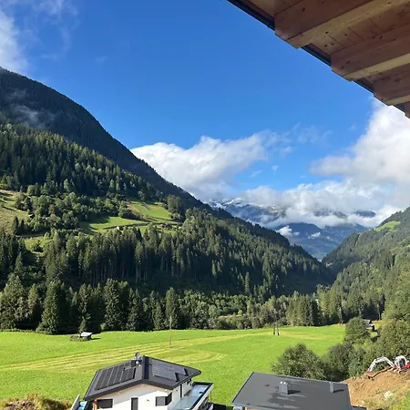 Montis アパート *