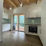 Montis Apartment *